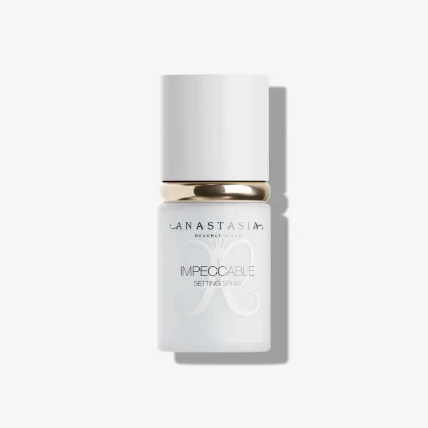 Impeccable Blurring Matte Setting Spray