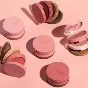 KAJA Beauty PLAY BENTO *5 palettes are available #bronzer/ blush/ highlighter sculpting  03 Mochamallow